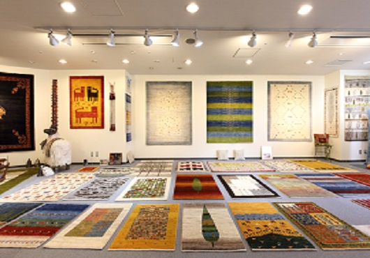 絨毯ギャラリーの内装