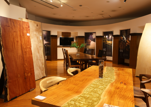 アトリエ木馬 アウトレット神戸店の内装