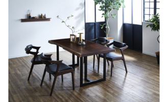 自然が生み出した芸術、孫の代まで使いたい「一枚板家具」の魅力とは