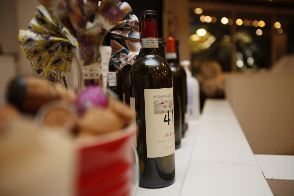 ”多いときは100種類超え”のワインが並ぶイタリアン 「料理とのペアリング楽しんで」神戸東灘・アルティスタ