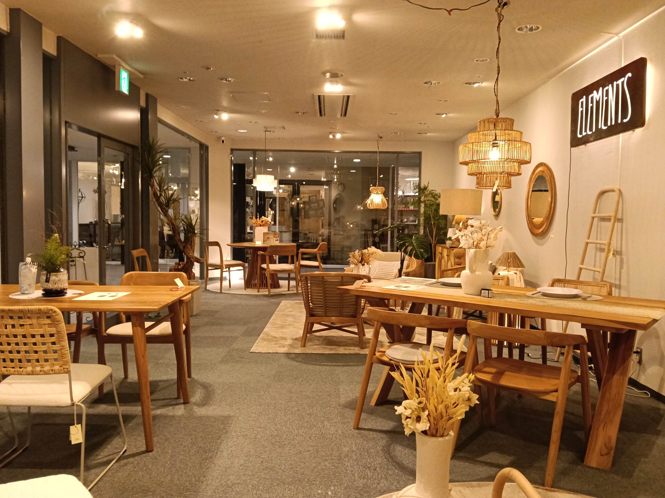 Elements Conceptの内装